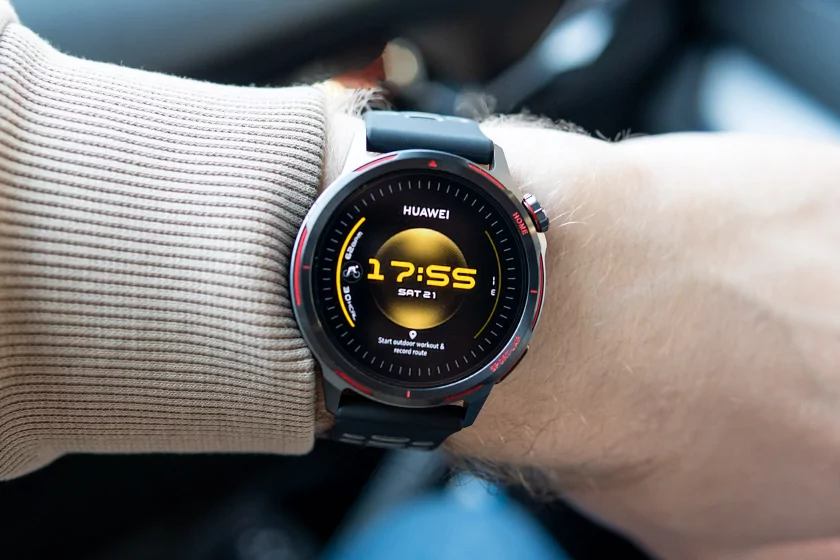 Стильные часы для бега, марафона и не только: обзор HUAWEI WATCH GT Runner 2