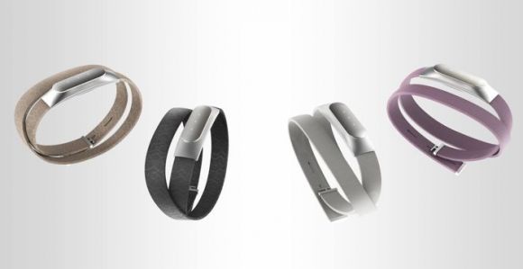 Xiaomi официально представила свой первый фитнес-браслет