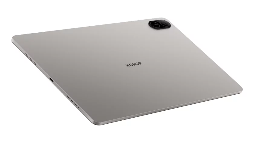 В России стартовали продажи прочного планшета HONOR Pad X8b