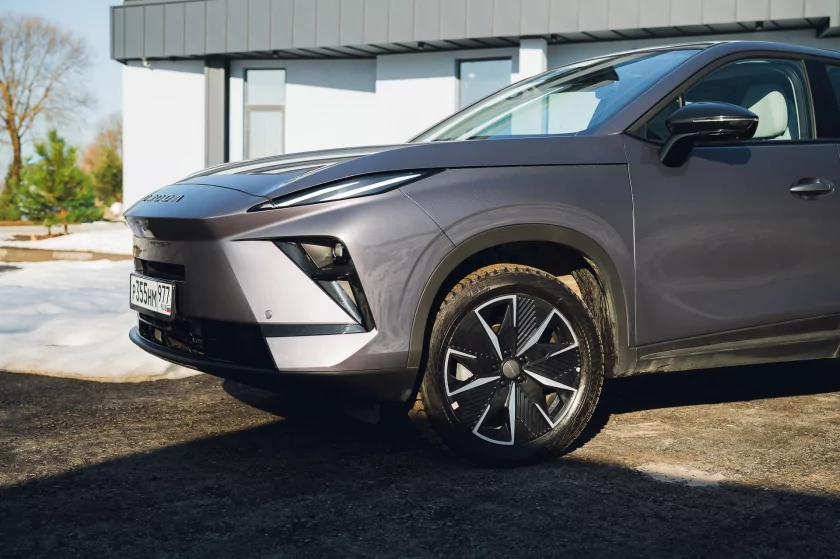 Обновление смелого хита. Первое знакомство с Omoda C5