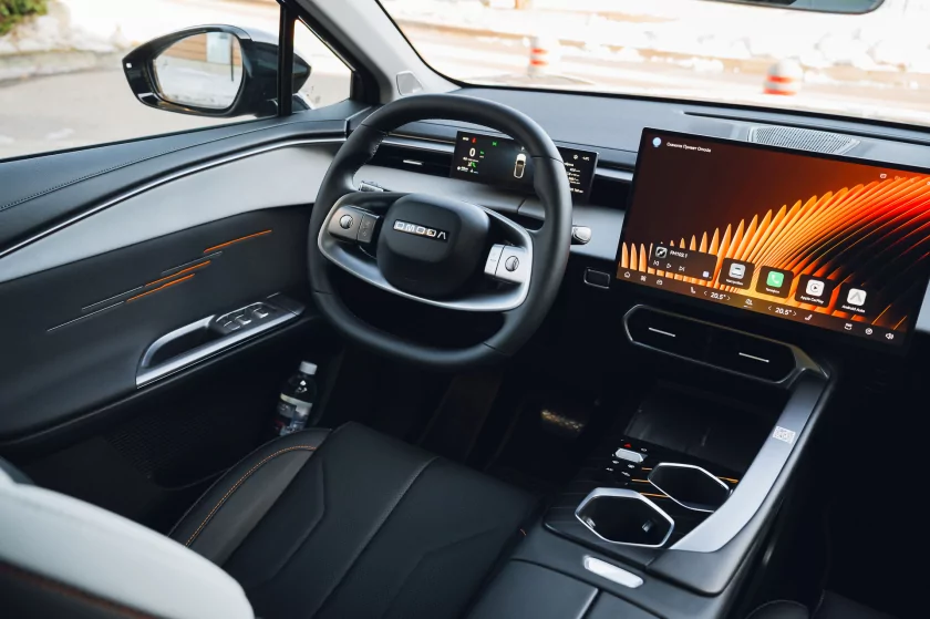 Обновление смелого хита. Первое знакомство с Omoda C5