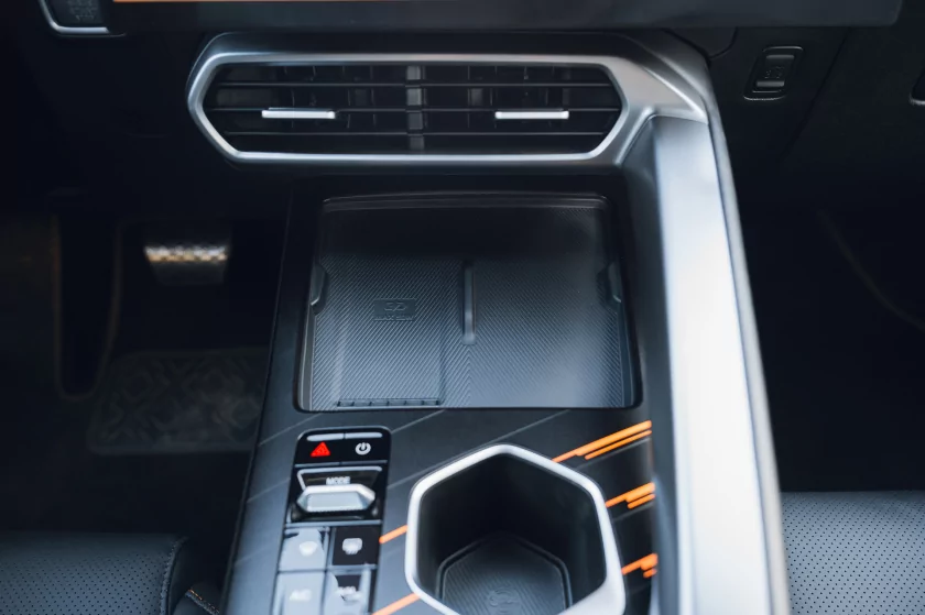 Обновление смелого хита. Первое знакомство с Omoda C5