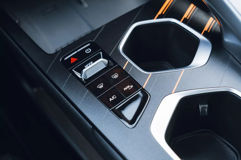 Обновление смелого хита. Первое знакомство с Omoda C5