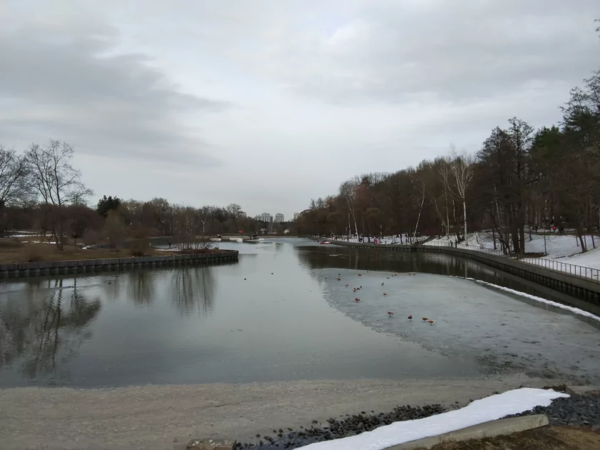 Недорогой планшет с достойным экраном и приличной автономностью: обзор Tecno MegaPad SE — Дизайн. 5