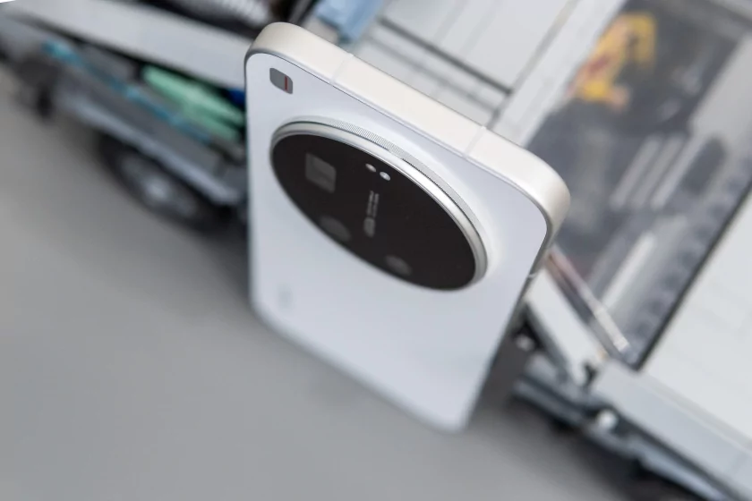 Сначала камерофон, а уже потом флагман: подробный обзор Xiaomi 17 Ultra