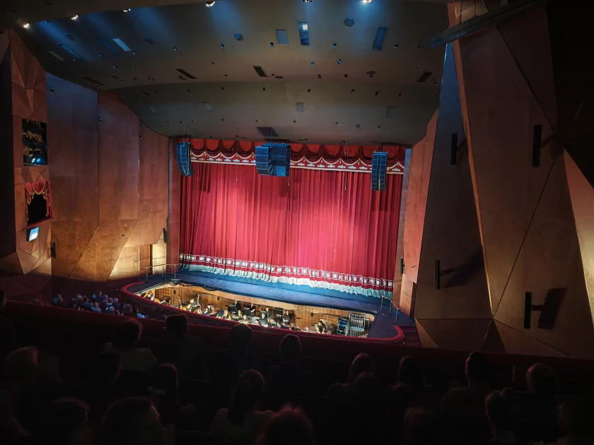 Сначала камерофон, а уже потом флагман: подробный обзор Xiaomi 17 Ultra