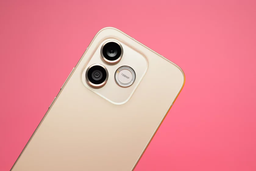 Стильный, тонкий, лёгкий и с металлической рамкой: обзор HONOR 600 Lite