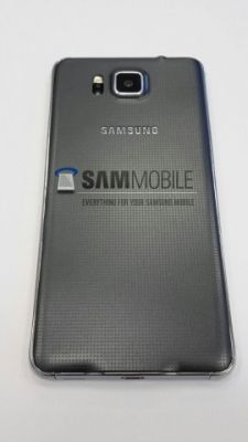 Samsung Galaxy Alpha замечен на фотографиях