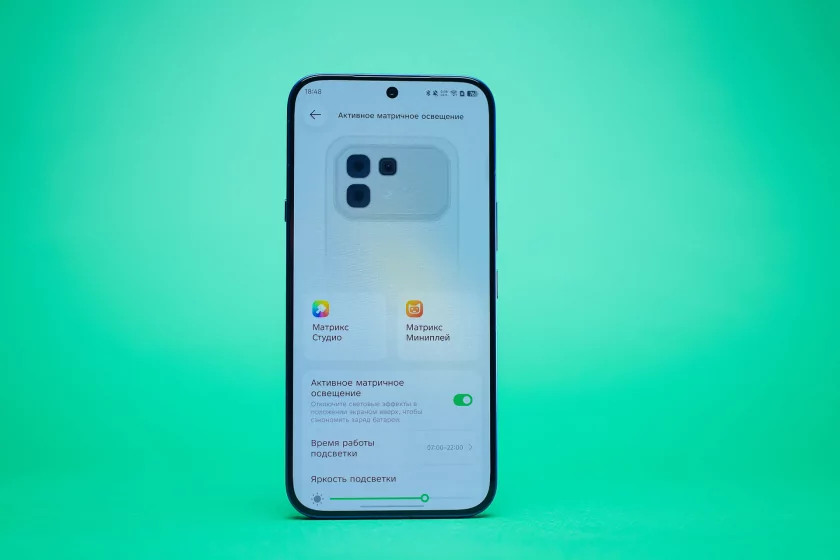 Показывает мемы на крышке, измеряет пульс и работает пауэрбанком: обзор Infinix NOTE 60 Pro — Дисплей. 4