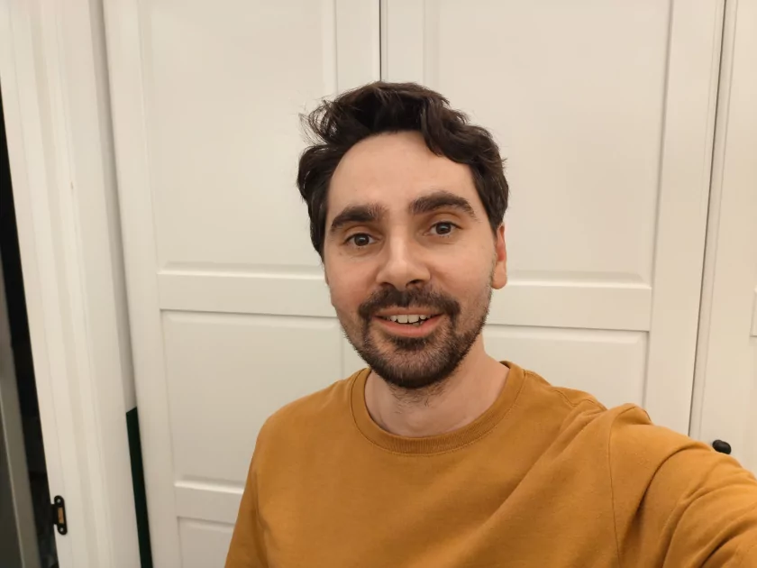 Показывает мемы на крышке, измеряет пульс и работает пауэрбанком: обзор Infinix NOTE 60 Pro — Качество снимков. 40