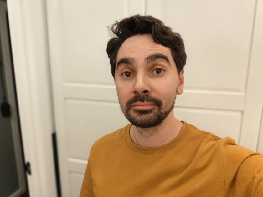 Показывает мемы на крышке, измеряет пульс и работает пауэрбанком: обзор Infinix NOTE 60 Pro — Качество снимков. 41