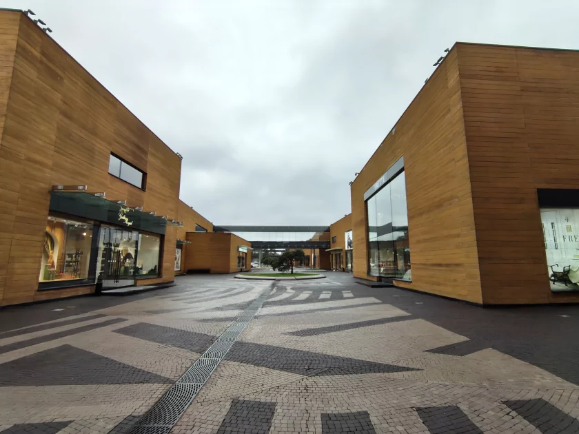 Показывает мемы на крышке, измеряет пульс и работает пауэрбанком: обзор Infinix NOTE 60 Pro — Качество снимков. 30