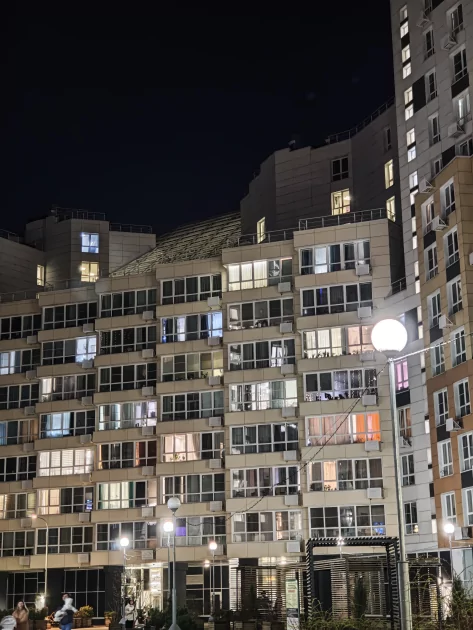 Вымирающий вид. Обзор Xiaomi 17 — компактного смартфона с флагманской начинкой — Камеры. 28