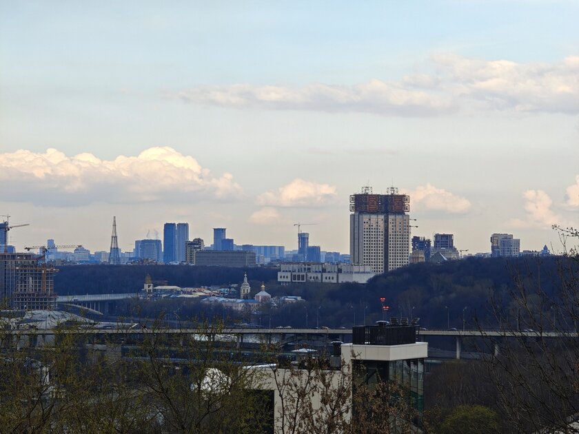 Вымирающий вид. Обзор Xiaomi 17 — компактного смартфона с флагманской начинкой — Камеры. 37