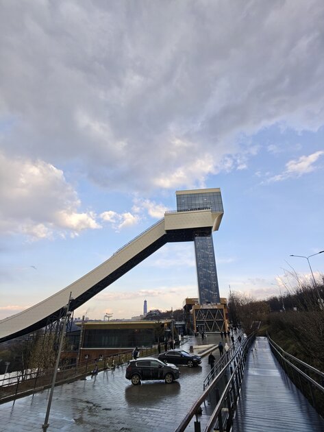 Вымирающий вид. Обзор Xiaomi 17 — компактного смартфона с флагманской начинкой — Камеры. 51