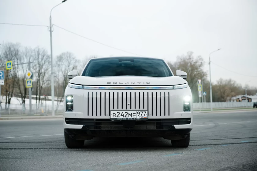 469 «лошадей», пневма и реальный расход: большой обзор серийного Exlantix ET — Знакомство. 2