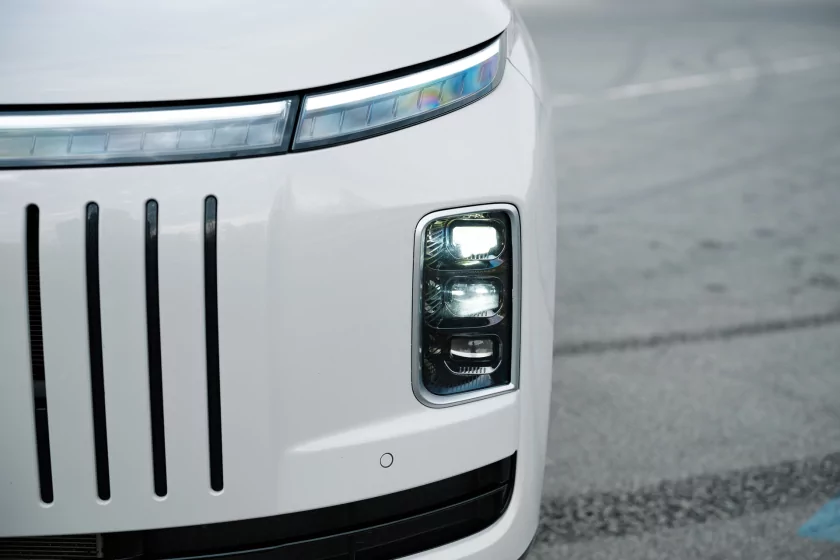 469 «лошадей», пневма и реальный расход: большой обзор серийного Exlantix ET — Знакомство. 3