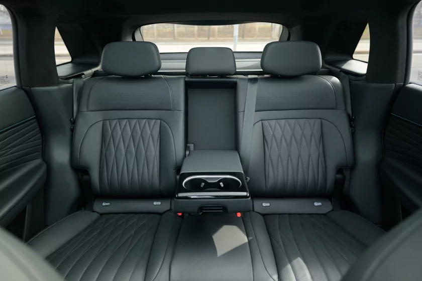 469 «лошадей», пневма и реальный расход: большой обзор серийного Exlantix ET — Знакомство. 12