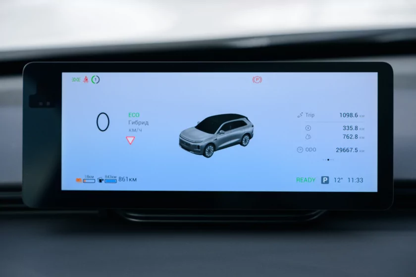 469 «лошадей», пневма и реальный расход: большой обзор серийного Exlantix ET — Знакомство. 44