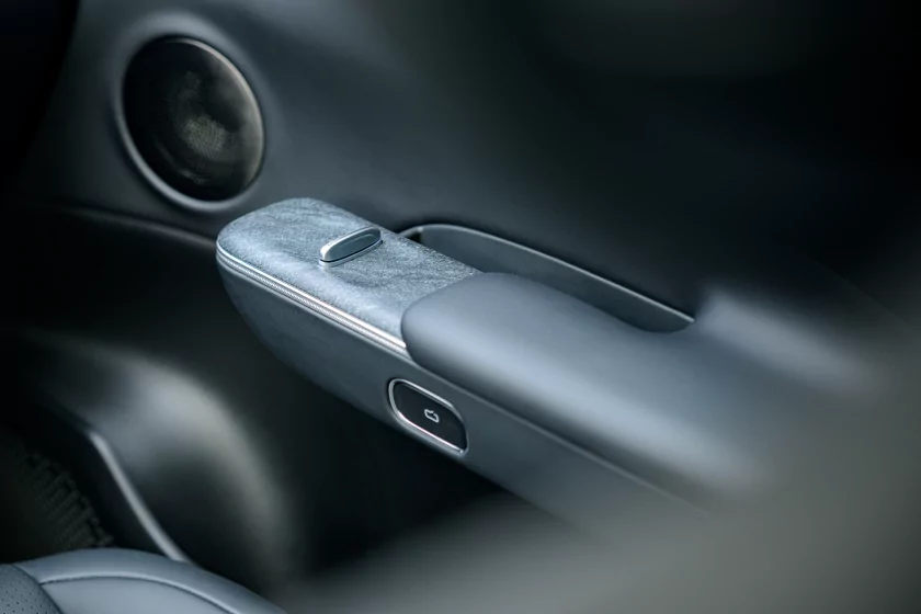 469 «лошадей», пневма и реальный расход: большой обзор серийного Exlantix ET — Знакомство. 48