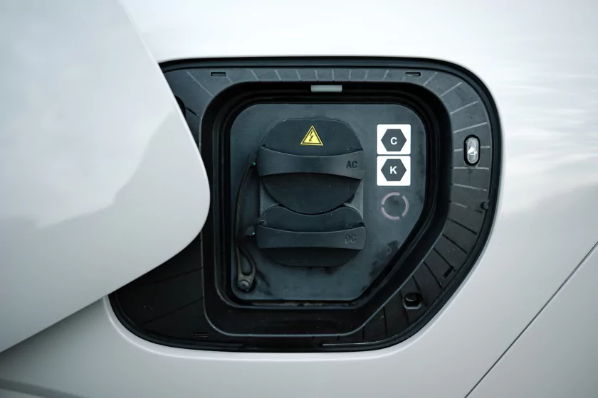 469 «лошадей», пневма и реальный расход: большой обзор серийного Exlantix ET — В путь. 5