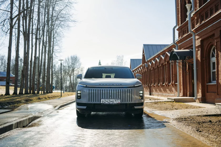 469 «лошадей», пневма и реальный расход: большой обзор серийного Exlantix ET — Отзыв. 2