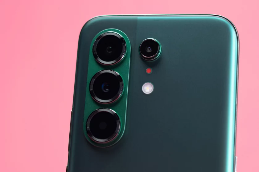 Пора вводить категорию «убийцы субфлагманов»? Обзор TECNO CAMON 50 Ultra 5G — Камеры. 1