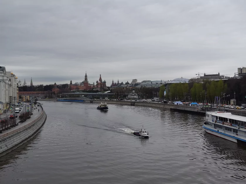 Хорошими камерами уже не удивить, но у vivo V70 получилось. Честный обзор смартфона — Качество снимков. 19