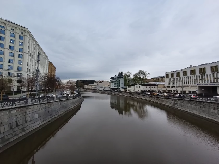 Хорошими камерами уже не удивить, но у vivo V70 получилось. Честный обзор смартфона — Качество снимков. 52