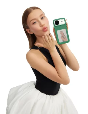 Huawei выбрал новую героиню: Анна Пересильд стала лицом линейки смартфонов nova 15