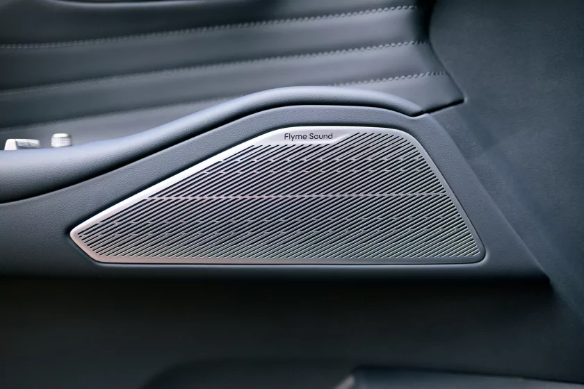 Обзор Geely EX5 EM-i: ездил как на электрокаре, но без страха разрядиться — Знакомство. 59