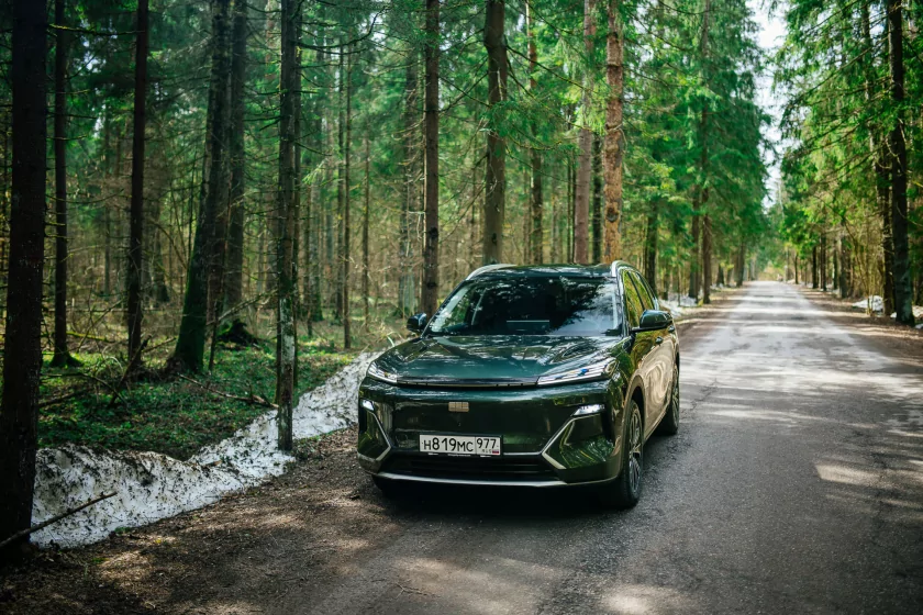 Обзор Geely EX5 EM-i: ездил как на электрокаре, но без страха разрядиться — В путь. 2