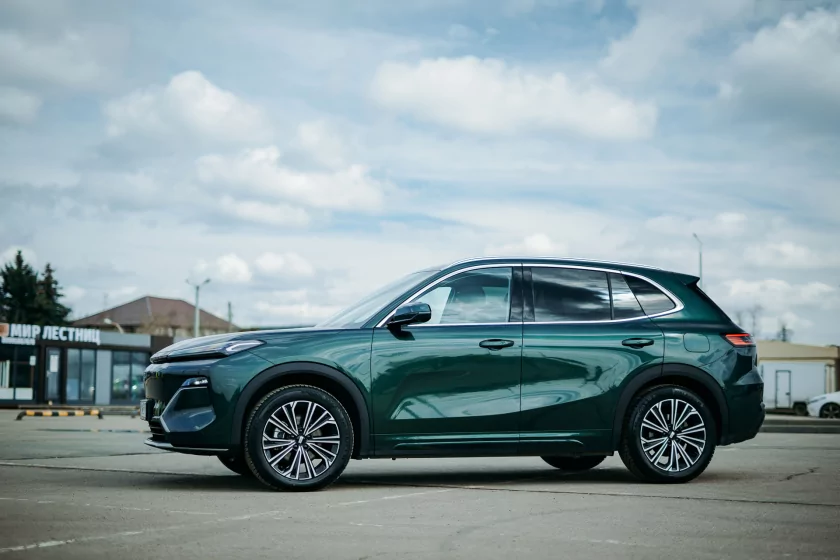 Обзор Geely EX5 EM-i: ездил как на электрокаре, но без страха разрядиться — В путь. 3