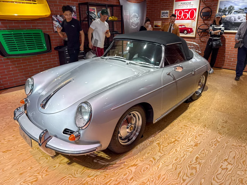 Главные премьеры автосалона в Пекине: супергибриды Changan, люксовые Avatr и новинки от BMW и Nissan