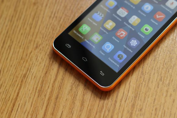 Обзор Doogee DG800