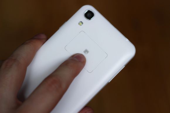 Обзор Doogee DG800