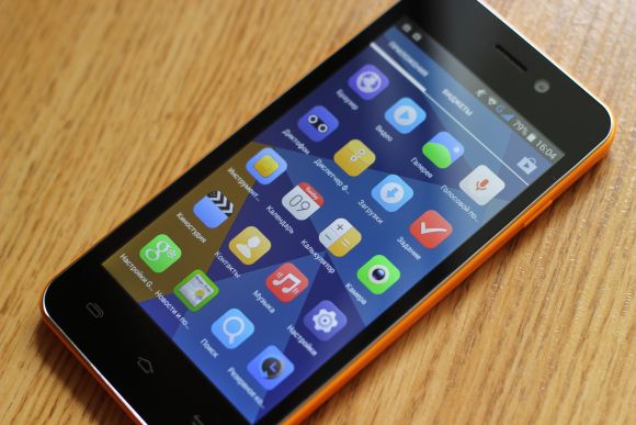 Обзор Doogee DG800