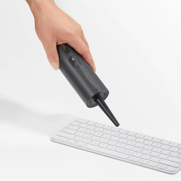 TROUVER выпустила в России портативный пылесос TDV001