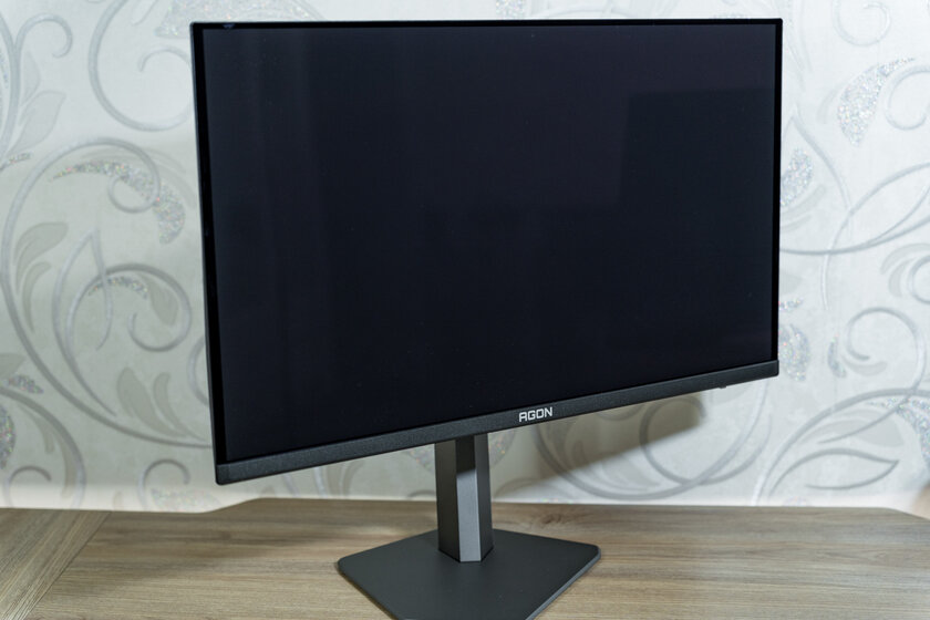 Магия QD-OLED, 240 Гц и отклик 0,03 мс: обзор геймерского монитора AOC AGON PRO AG276QZD2 — Дизайн и эргономика. 42
