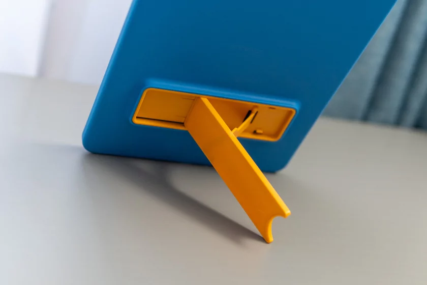 Недорогой планшет с большим экраном для игр и учёбы: обзор Infinix XPAD 30E — Дизайн. 4