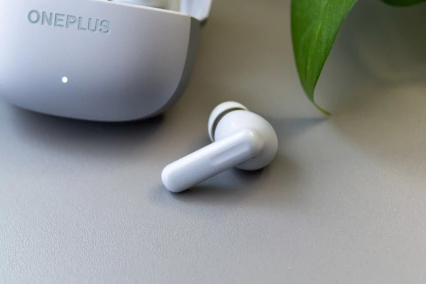 13 часов на одном заряде: обзор невероятно живучих TWS-наушников OnePlus Nord Buds 4 Pro — Дизайн корпуса. 3