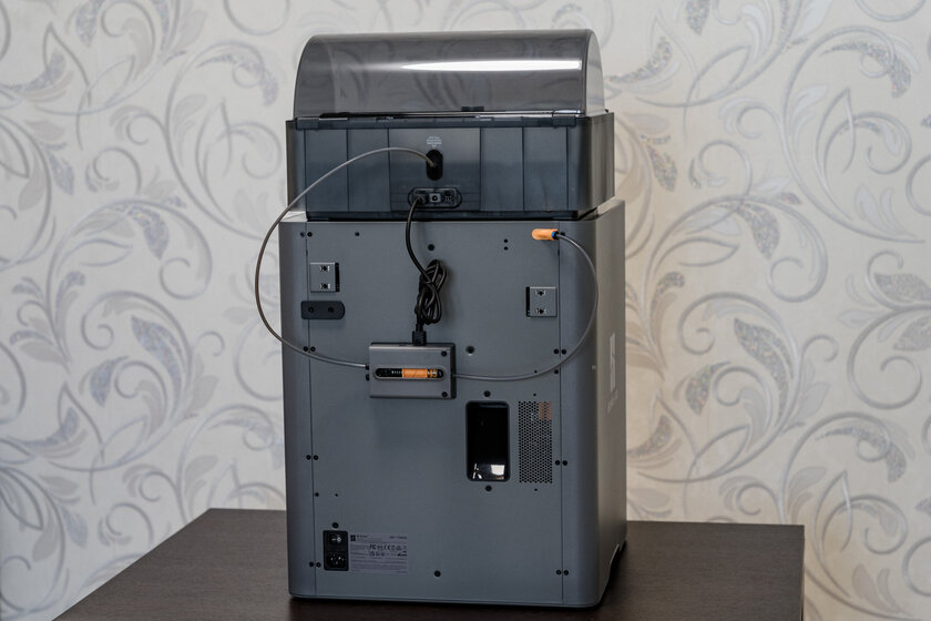 Я попробовал 3D-печать для ленивых. Обзор Bambu Lab P2S Combo, где многое делается автоматически