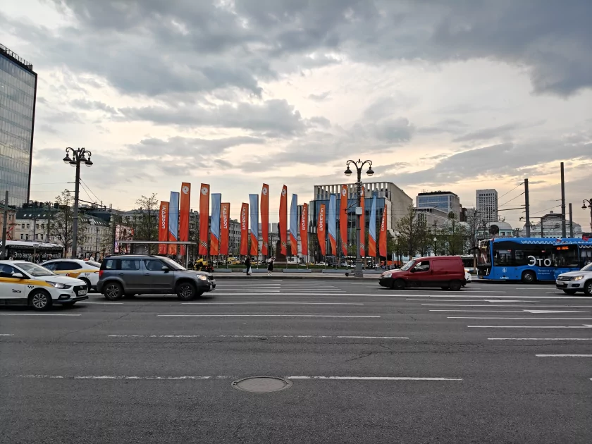 OnePlus вспомнила корни: обзор Nord 6 — смартфона, наступающего субфлагманам на пятки — Камеры. 9