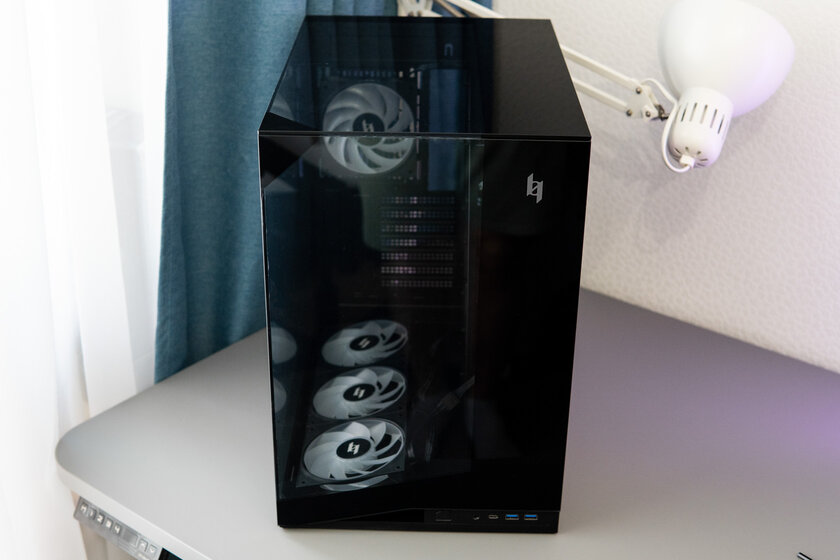 Этот ПК-корпус действительно похож на аквариум. Обзор необычного GameMax NEX C56 VC — Дизайн корпуса. 1