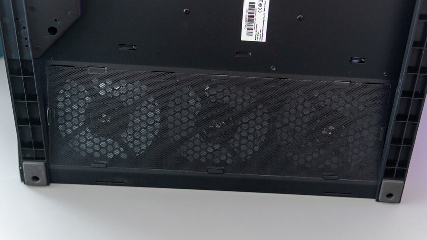 Этот ПК-корпус действительно похож на аквариум. Обзор необычного GameMax NEX C56 VC — Шасси. 12