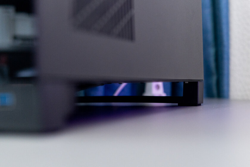 Этот ПК-корпус действительно похож на аквариум. Обзор необычного GameMax NEX C56 VC — Шасси. 16