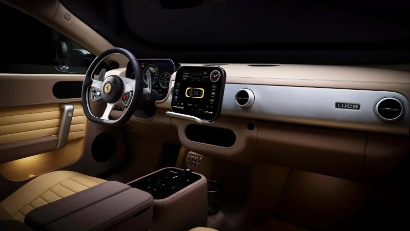 Ferrari представила первый в истории компании электрокар Luce: её облик разработал дизайнер оригинального iPhone