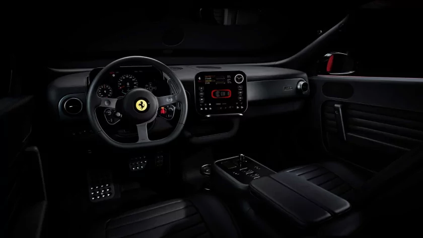 Ferrari представила первый в истории компании электрокар Luce: её облик разработал дизайнер оригинального iPhone