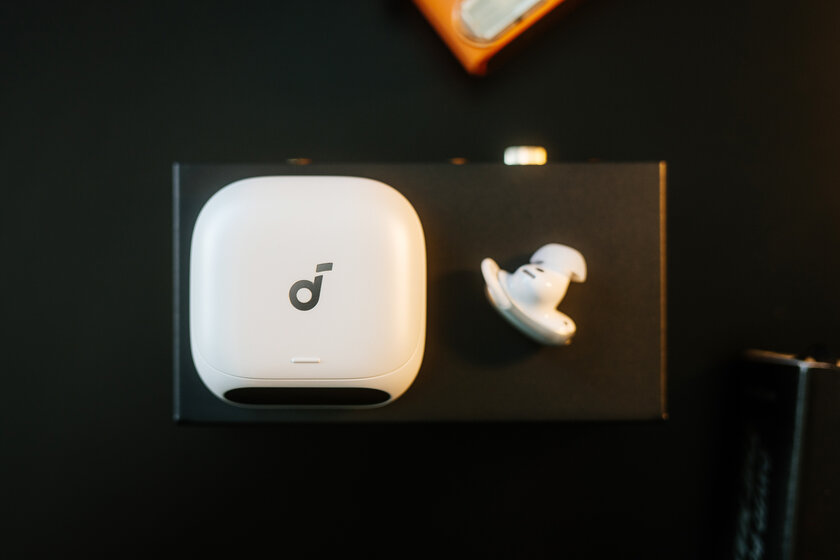 Встроенный ИИ-чип и лучшее качество голосовых вызовов: обзор soundcore Liberty 5 Pro