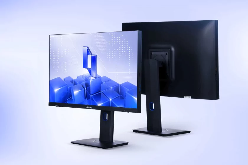 Представлен отечественный моноблок Гигант-727
